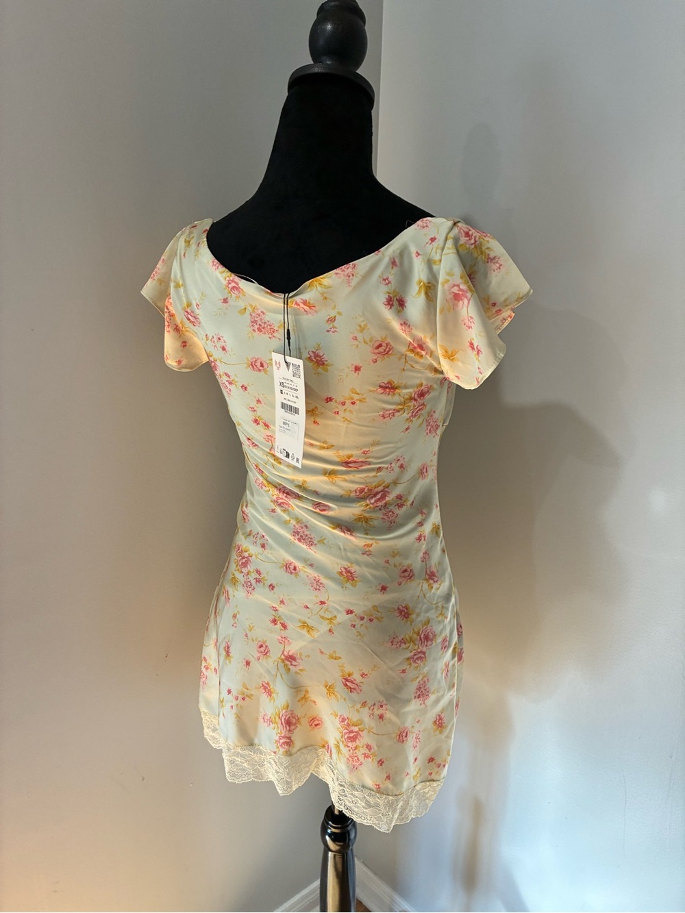 NWT Zara Mini Yellow Satin Dress - Picture 6 of 14
